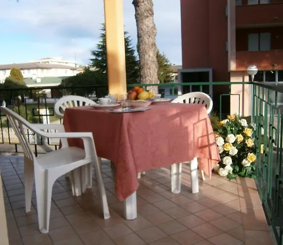 Luca Βίλα Μπιμπιόνε